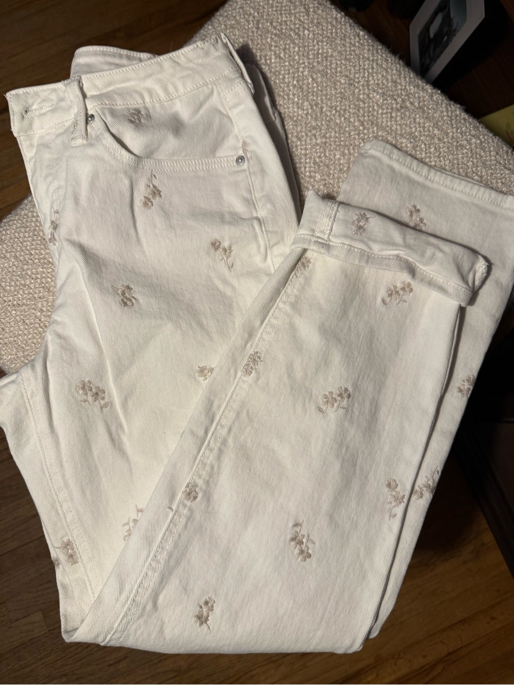 Seven7 Cream Straight-Leg Jeans with Beige Floral Embroidery